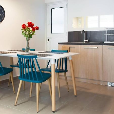 Toni'S New 2Bdroom Apartment Near Stadium Афины Экстерьер фото